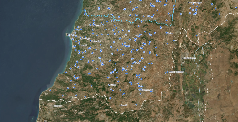 Satellitenbild des Südlibanon an der Mittelmeerküste mit markierten Schadensstellen.